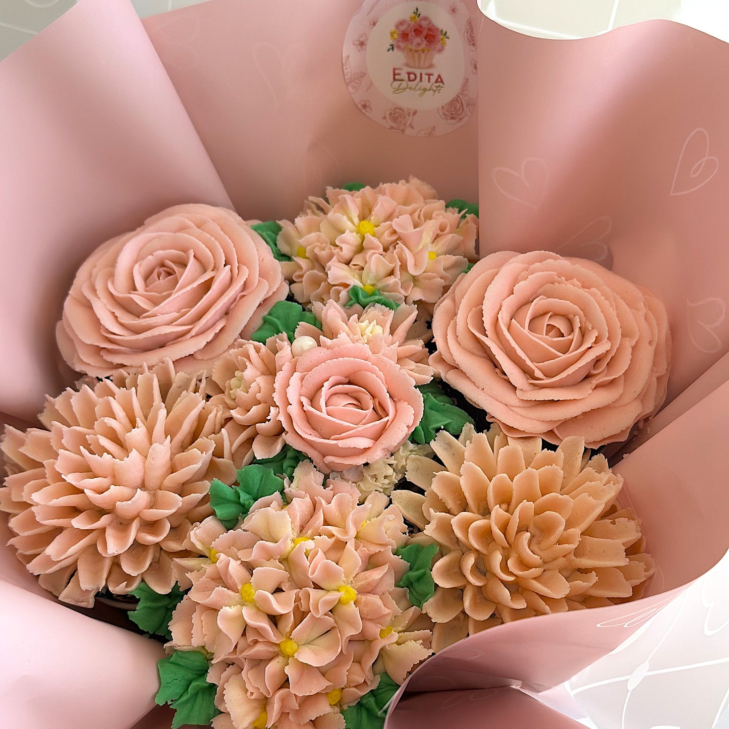 Elegant Cupcake Bouquet