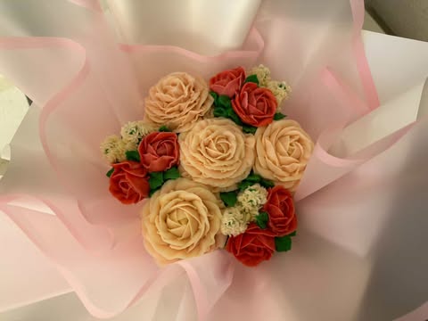 Cupcake Flowers Bouquet - 7 pcs