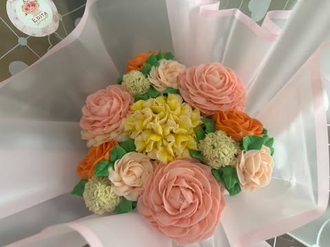 Flowers cupcake bouquet - 7 pcs