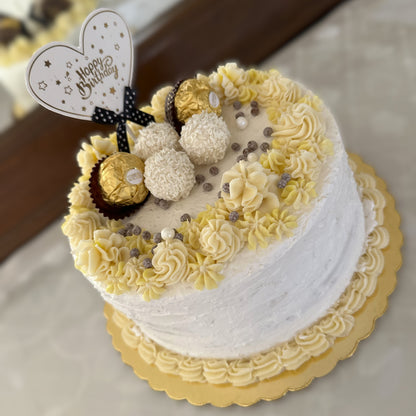 Happy Birthday Cake / White Chocolate and milk chocolate ganache