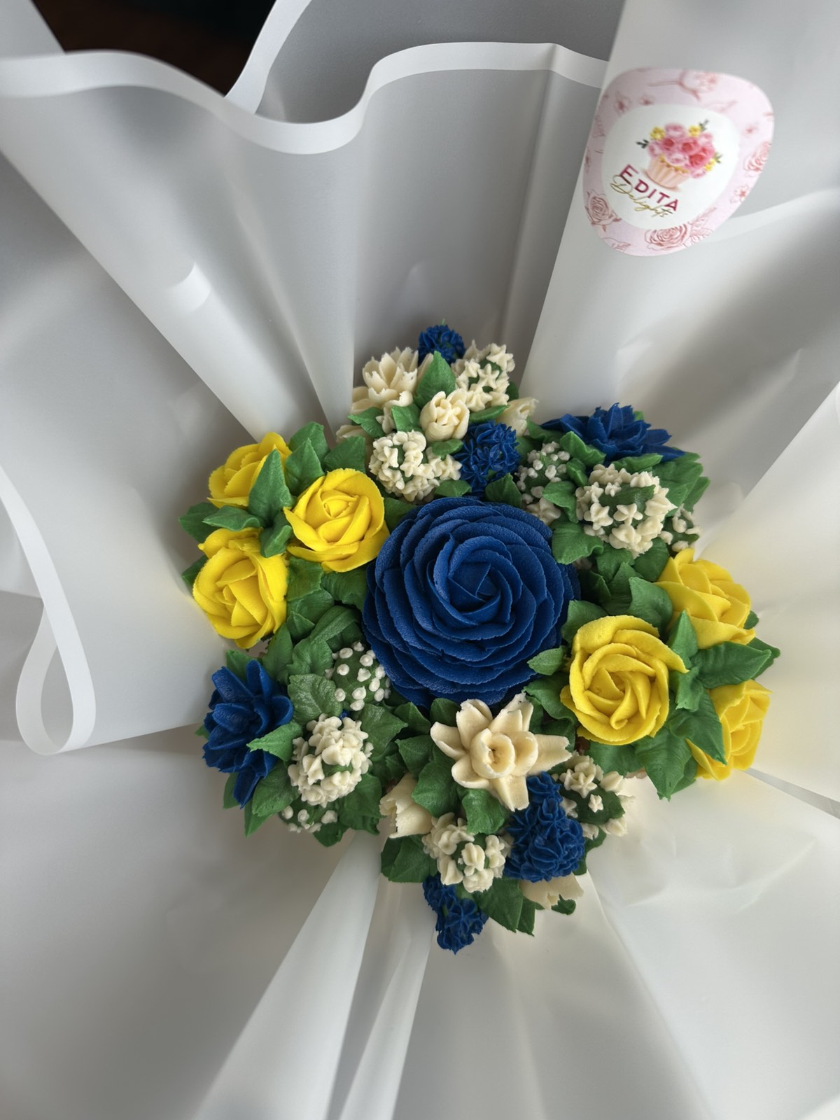 Blue and Yellow Cupcake Bouquet - 7 pcs