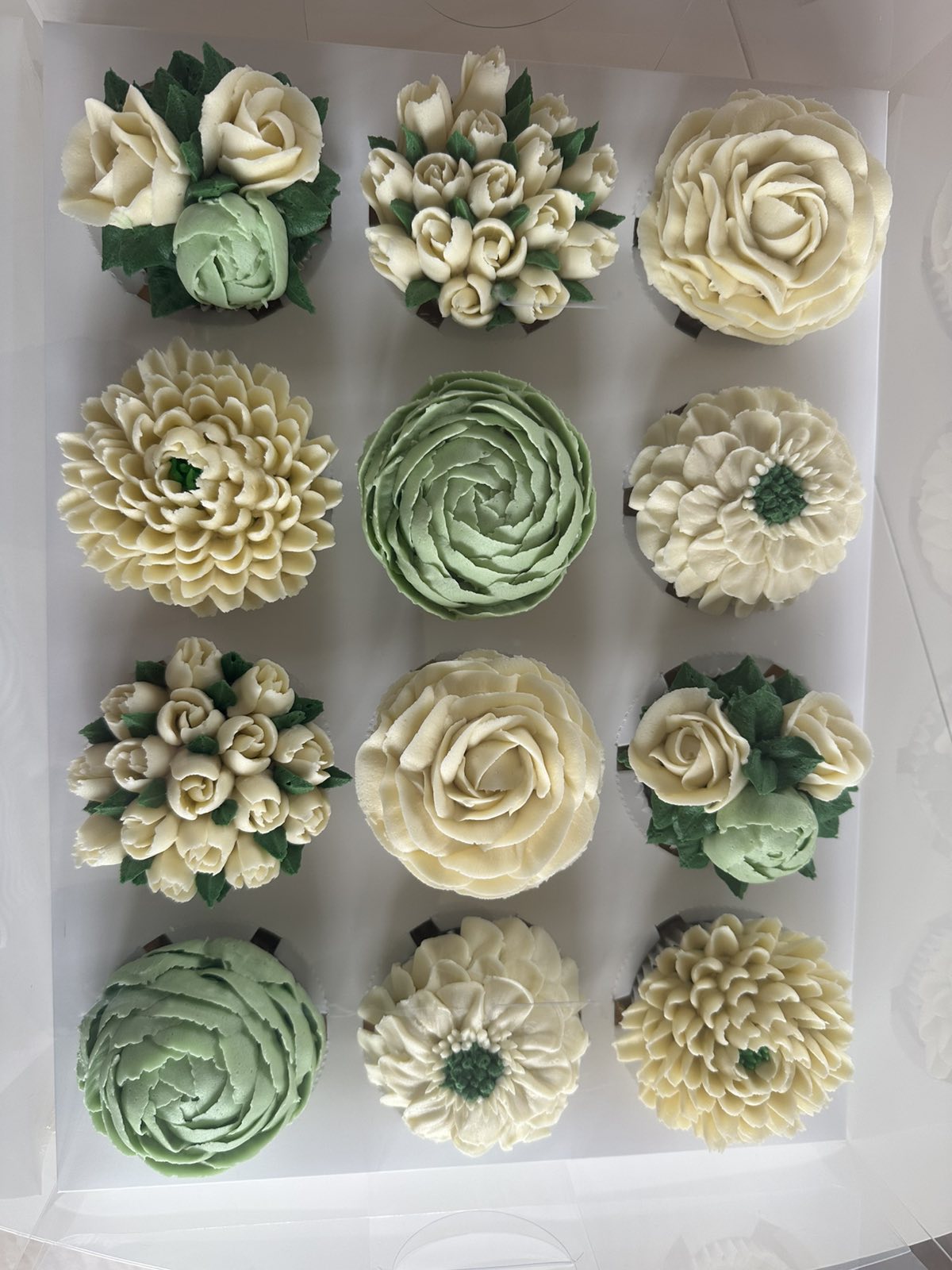 Cupcake box - 12 pcs